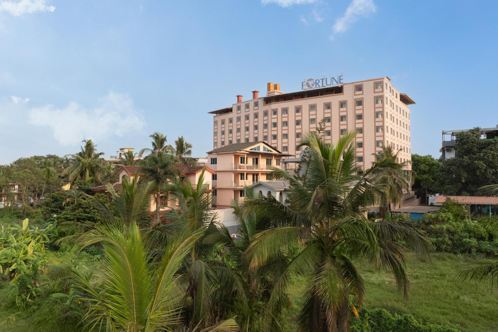Fortune Select Candolim, Goa - Member Itc Hotels' Group Exterior photo